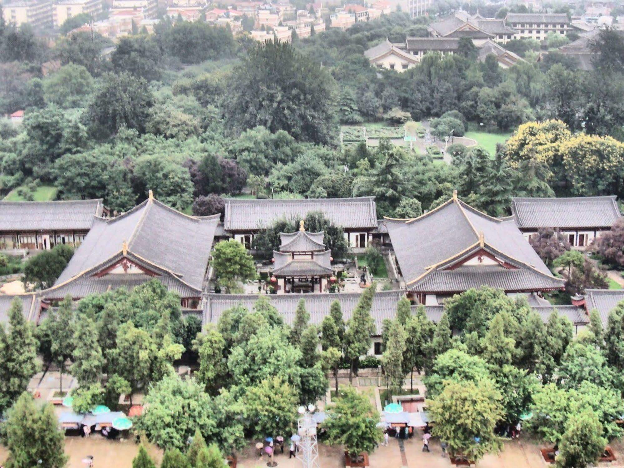 Tang Dynasty Art Garden Hotel Xian Exterior foto